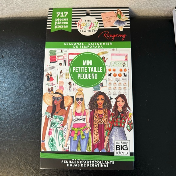 The Happy Planner Seasonal Sticker Pack - Green and Red set of 2 - Picture 3 of 8